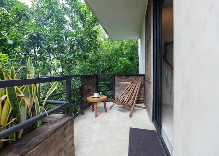 Charming Getaway In Prime Location